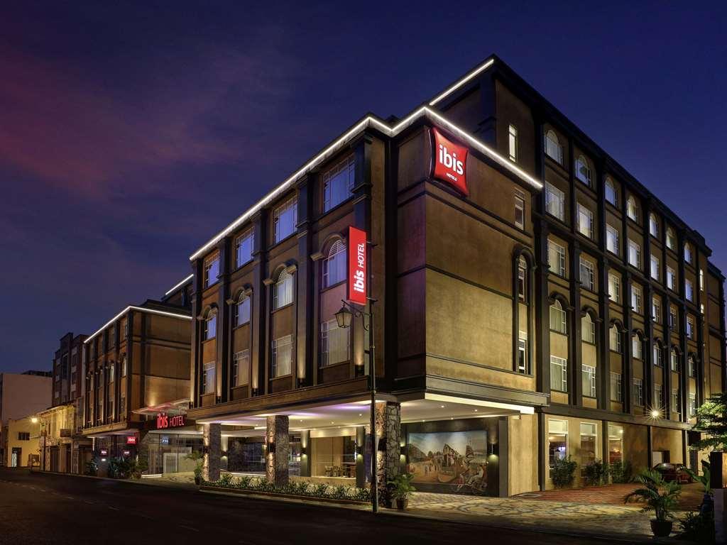 Hotel Ibis Melaka Exterior foto